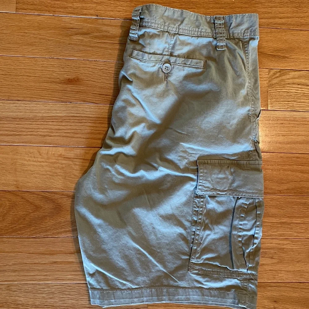 George Cargo Shorts - Picture 3 of 4